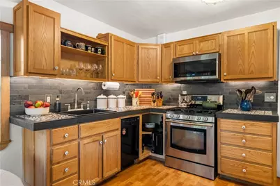 119 W 11th Avenue, Chico, CA 95926 - Photo 11