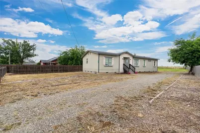 466 1st, Willows, CA 95988 - Photo 3