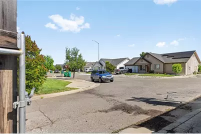 2720 Mariposa, Chico, CA 95973 - Photo 33