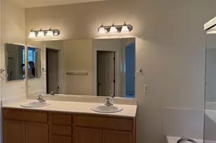 1155 Teal Hollow Dr, Yuba City, CA 95993 - Photo 11