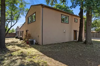 1914 Oleander, Chico, CA 95926 - Photo 9