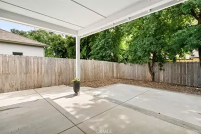 2929 Paris, Chico, CA 95973 - Photo 27