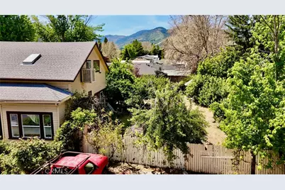 602 Lane St, Yreka, CA 96097 - Photo 3