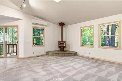 306 Gaudenzio, Mount Shasta, CA 96067 - Photo 9