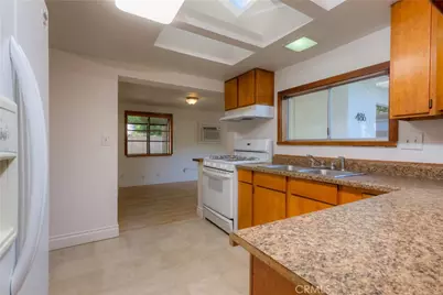 486 E 5th Avenue, Chico, CA 95926 - Photo 13