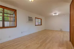 486 E 5th Ave, Chico, CA 95926 - Photo 5