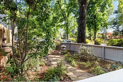 934 Esplanade, Chico, CA 95926 - Photo 3