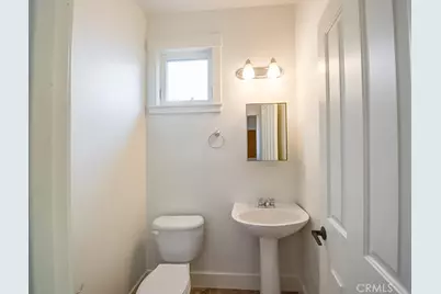 1809 Roth, Chico, CA 95928 - Photo 7