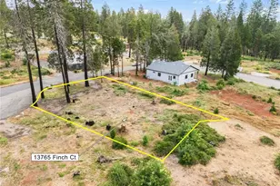 13765 Finch Ct, Magalia, CA 95954 - Photo 1