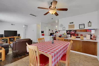 7048 Kilkenny Dr, Sacramento, CA 95842 - Photo 9