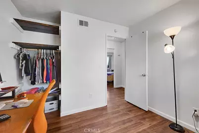 7048 Kilkenny Dr, Sacramento, CA 95842 - Photo 17