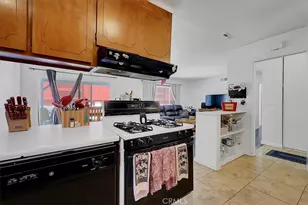 7048 Kilkenny Dr, Sacramento, CA 95842 - Photo 11