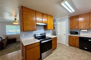 1490 Pine St, Orland, CA 95963 - Photo 11