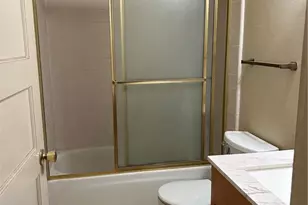 183 E Washington Ave, Chico, CA 95926 - Photo 9