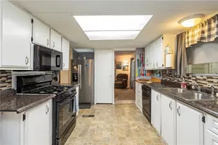 567 E Lassen, Chico, CA 95973 - Photo 17