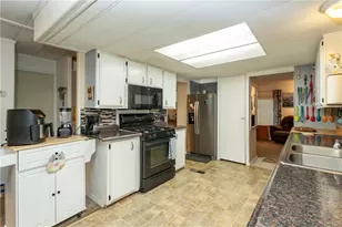567 E Lassen, Chico, CA 95973 - Photo 15