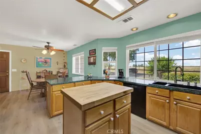 1880 Inghram, Corning, CA 96021 - Photo 41