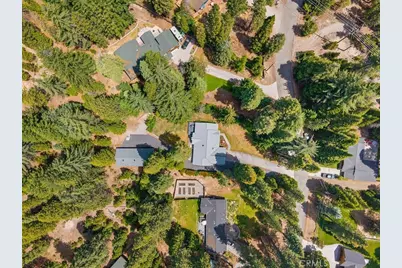521 Pony Trail, Mount Shasta, CA 96067 - Photo 31