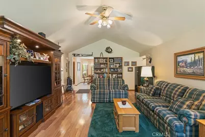 521 Pony Trail, Mount Shasta, CA 96067 - Photo 15