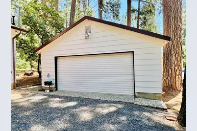 15793 Coutolenc, Magalia, CA 95954 - Photo 33