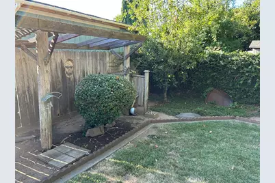 2565 White Avenue, Chico, CA 95973 - Photo 25