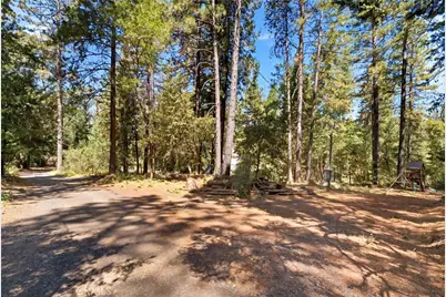 13081 Doe Mill Road, Magalia, CA 95954 - Photo 23