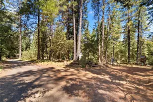 13081 Doe Mill Rd, Magalia, CA 95954 - Photo 23