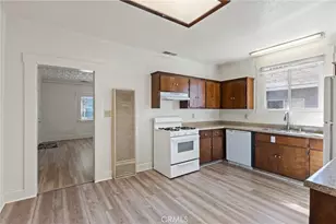 1038 W 5th St, Chico, CA 95928 - Photo 7