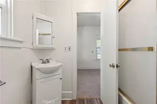 1038 W 5th St, Chico, CA 95928 - Photo 11