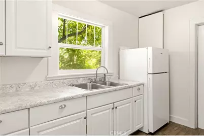 146 W 7th Avenue, Chico, CA 95926 - Photo 11