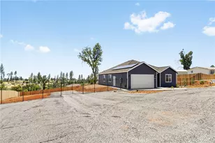 624 Castle Dr, Paradise, CA 95969 - Photo 3