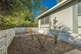 4673 Hardwood Blvd, Redding, CA 96003 - Photo 9