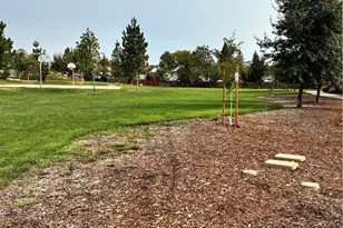 8 Hemming Ln, Chico, CA 95973 - Photo 19