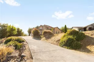 304 Mira Loma Dr, Oroville, CA 95965 - Photo 13