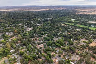 1381 Davis, Chico, CA 95928 - Photo 55