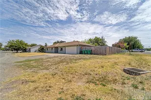 471 F, Biggs, CA 95917 - Photo 19