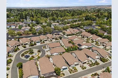 2768 Via Roma, Chico, CA 95928 - Photo 35