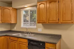 827 W 2nd Ave, Chico, CA 95926 - Photo 13