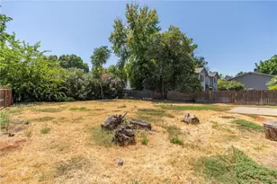827 W 2nd Ave, Chico, CA 95926 - Photo 27
