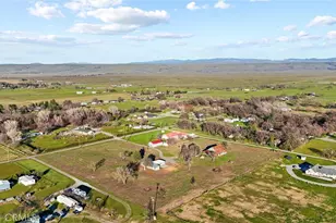 25245 2nd Ave, Los Olivos, CA 96055 - Photo 39