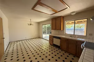 17 Betsey Way, Chico, CA 95928 - Photo 5