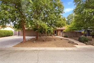 33 Lawnwood Dr, Chico, CA 95926 - Photo 3
