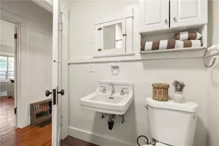 1162 E 7th St, Chico, CA 95928 - Photo 13