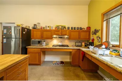 904 W 12th Avenue, Chico, CA 95926 - Photo 23