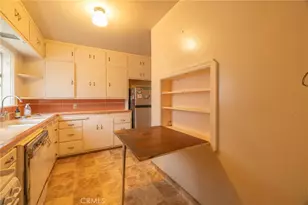 910 W 12th Ave, Chico, CA 95926 - Photo 17