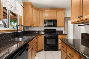 418 W Laurel St, Willows, CA 95988 - Photo 13