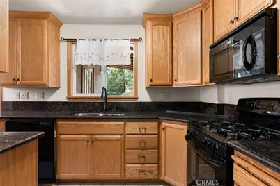 418 W Laurel Street, Willows, CA 95988 - Photo 11