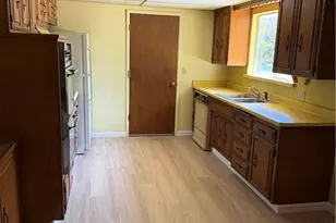 628 Vallombrosa Ln, Chico, CA 95926 - Photo 5
