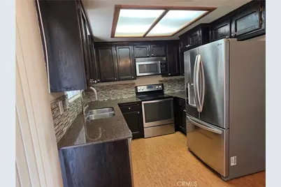 1110 W 8th #3, Chico, CA 95926 - Photo 5