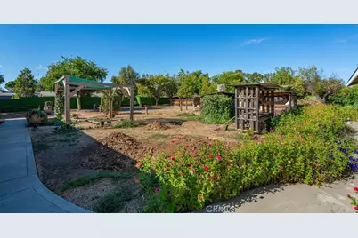 25351 Orange, Los Olivos, CA 96055 - Photo 59